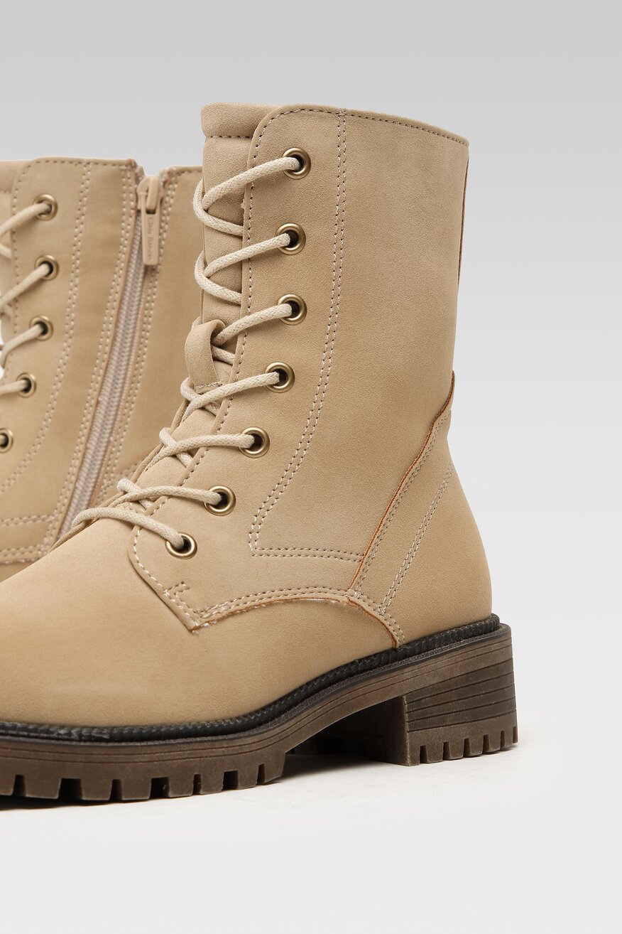 
                Clara Barson - Trzewiki - 5904862215655