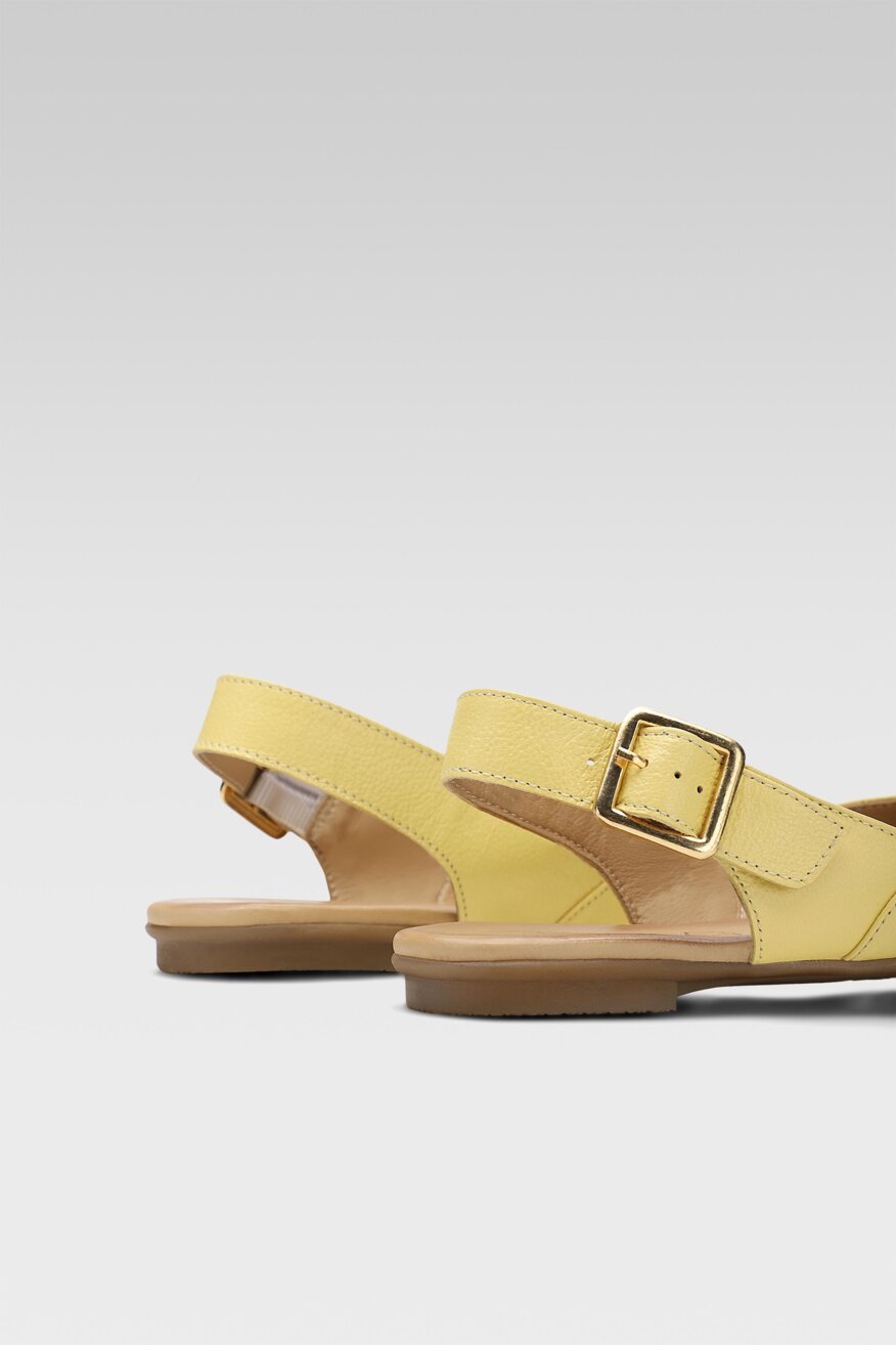 
                Lasocki - Skórzane sandały żółte - 5903698648224