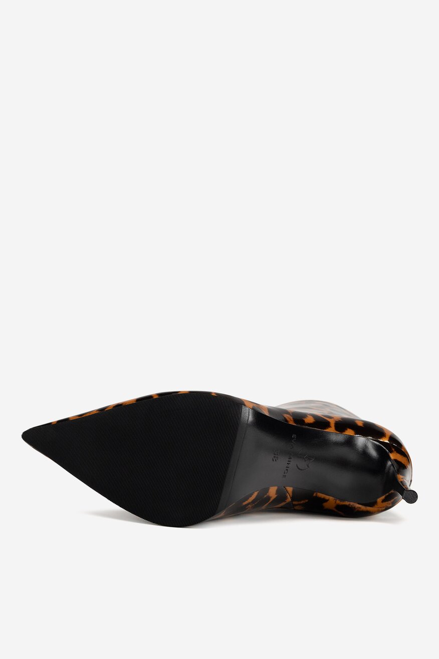 
                Bokacsizma EVA MINGE BARNA - 5905588987734