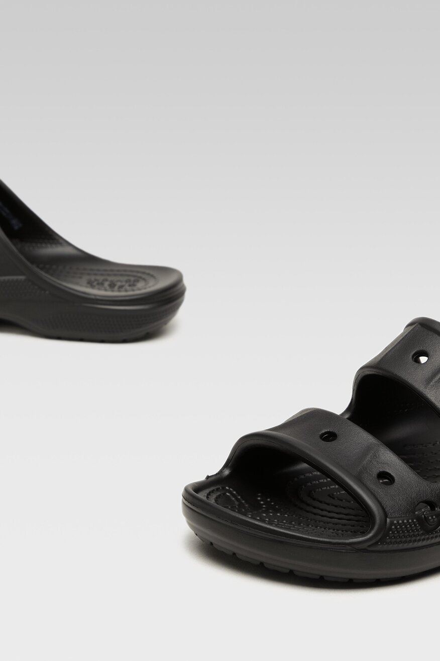 
                Crocs - Klapki basenowe czarne - 5904248760205