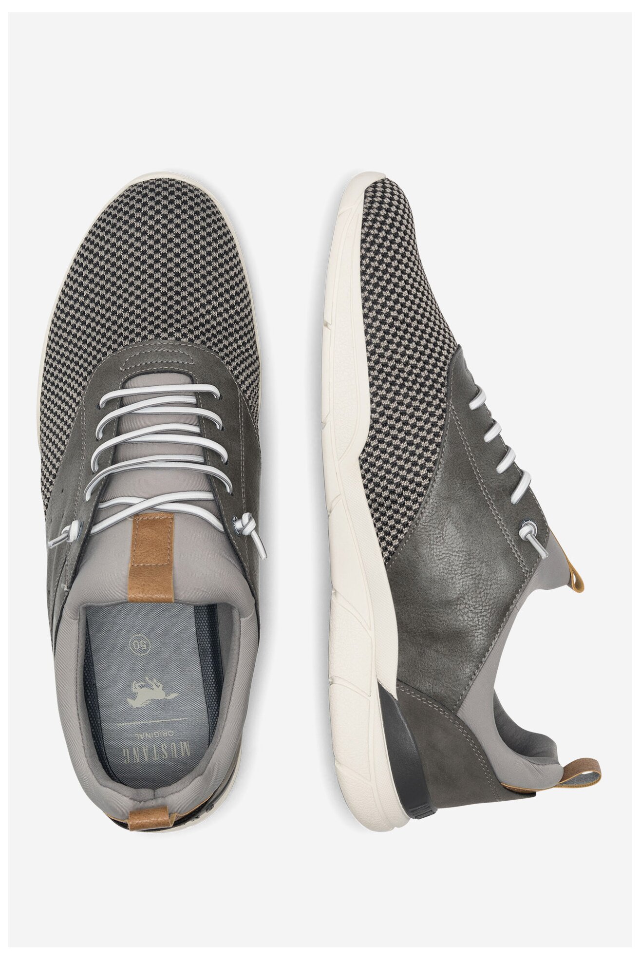 Mustang Scarpe da Ginnastica con Lacci Sneakers Scarpe Basse Pantofola