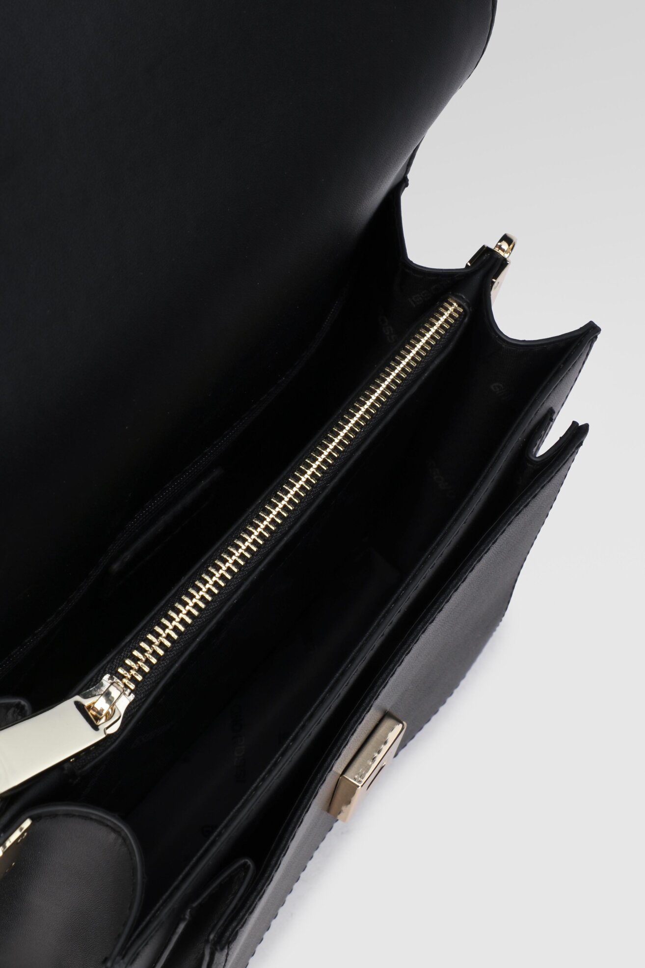 Torebka Gino Rossi CSS2488F Czarny