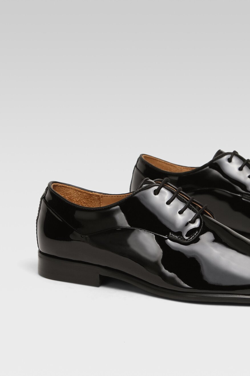 
                Gino Rossi - Półbuty skórzane lakierowane - 5904862545332