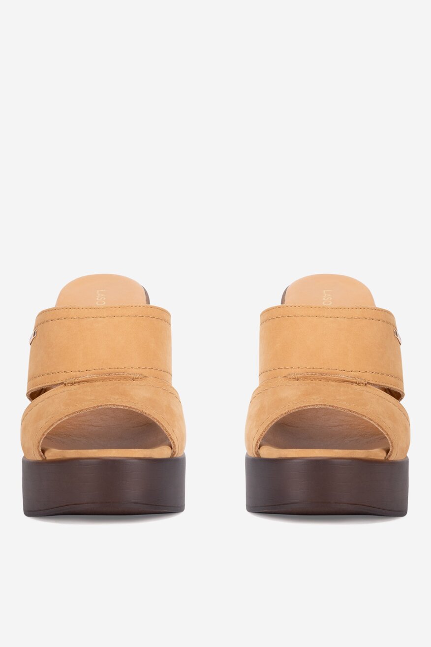 
                Lasocki - Klapki skórzane na obcasie - 5905588708056