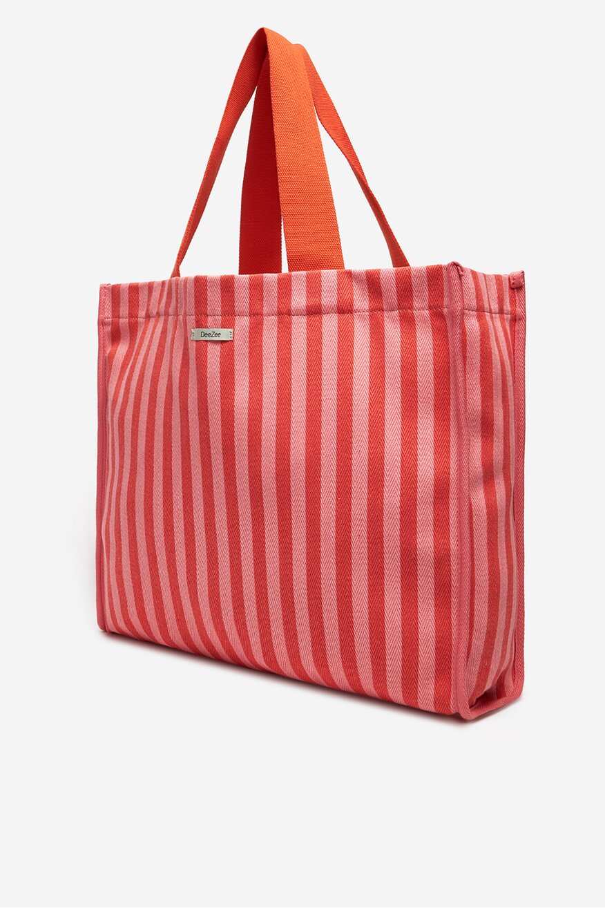 
                Дамска чанта DeeZee РОЗОВ - 5906751072202