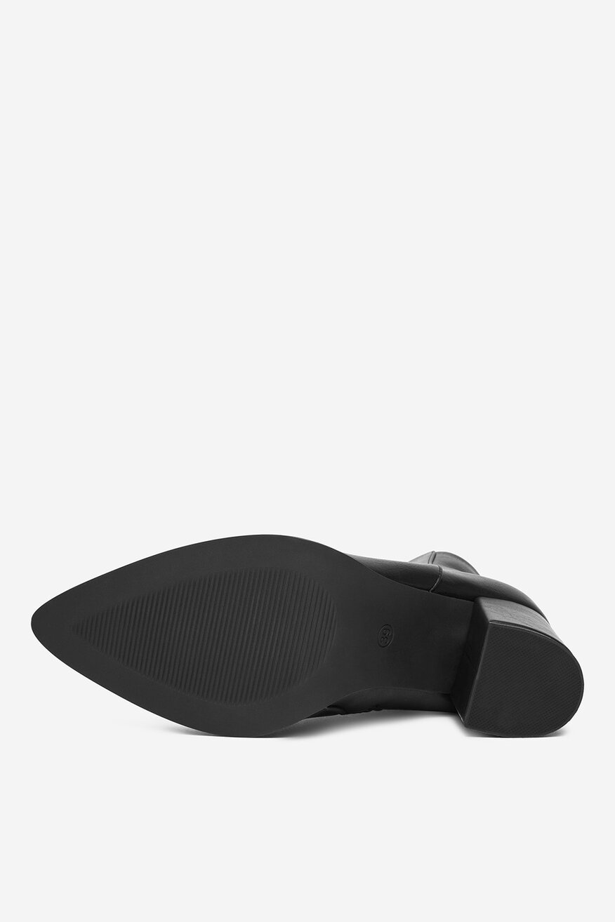 
                Боти DeeZee ЧЕРЕН - 5904410889499