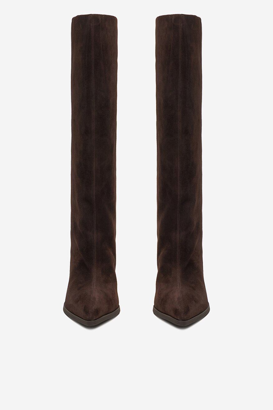 
                Csizma Gino Rossi BARNA - 5906751418680