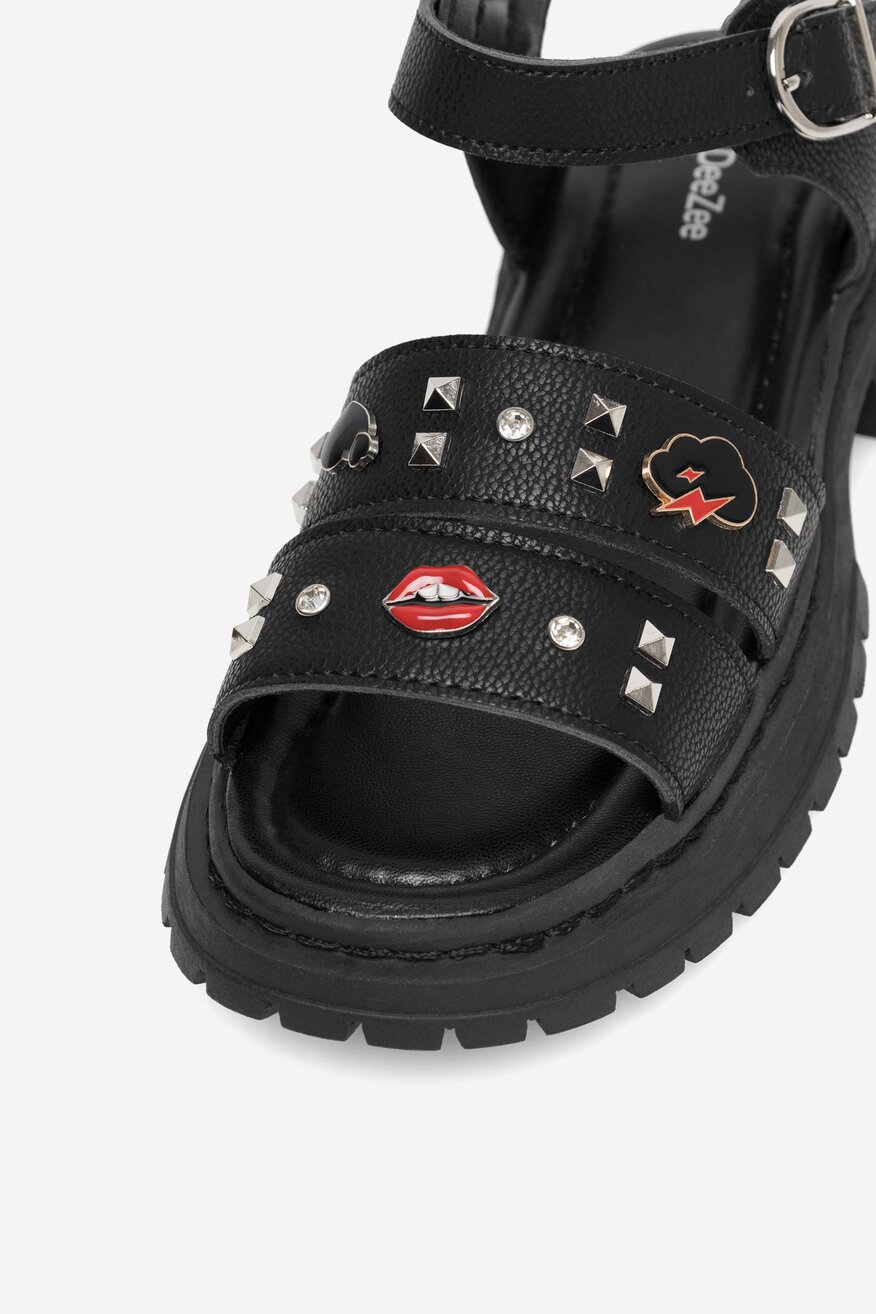 
                DeeZee - Sandały - 5905588620778