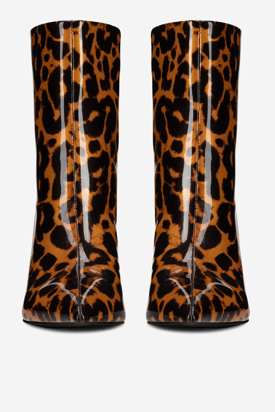 
                Bokacsizma EVA MINGE BARNA - 5905588987734