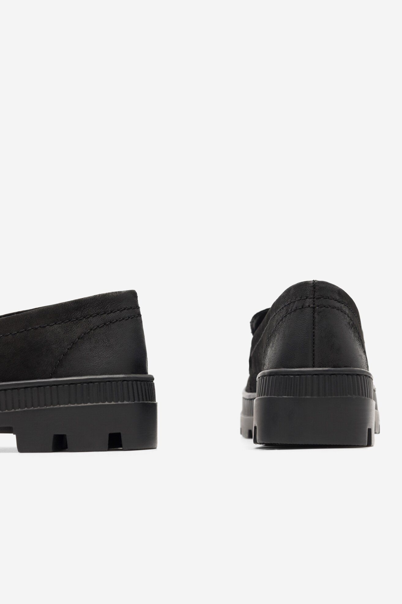 Mokaszin Lasocki PUSZAN WI23-PUSZAN-19 FEKETE