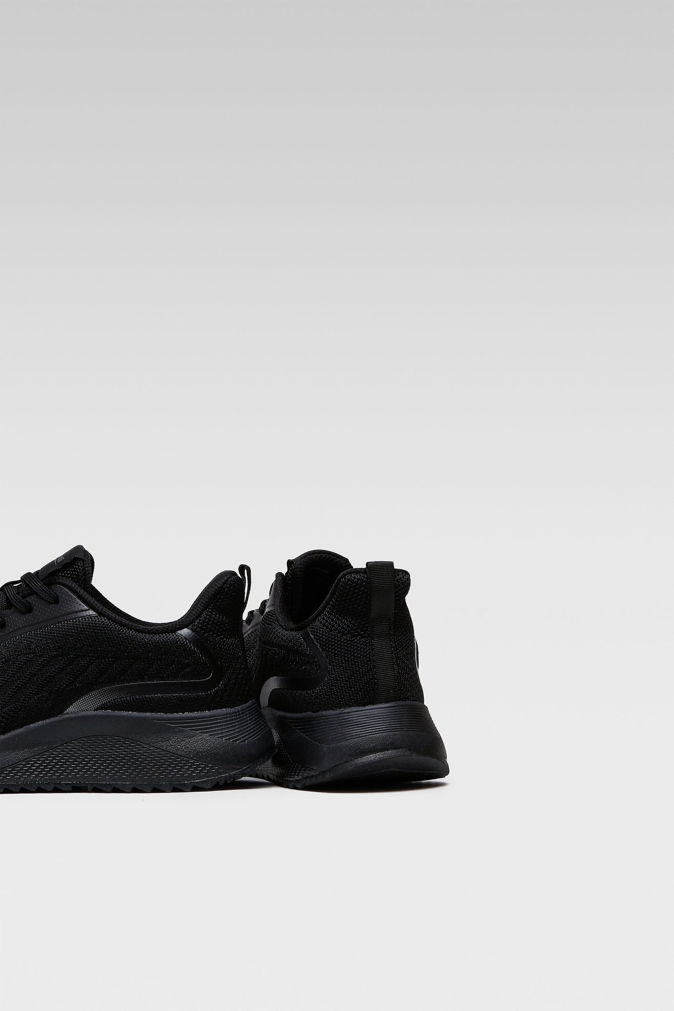 Sportska obuća Sprandi MP07-11633-03 CRNA