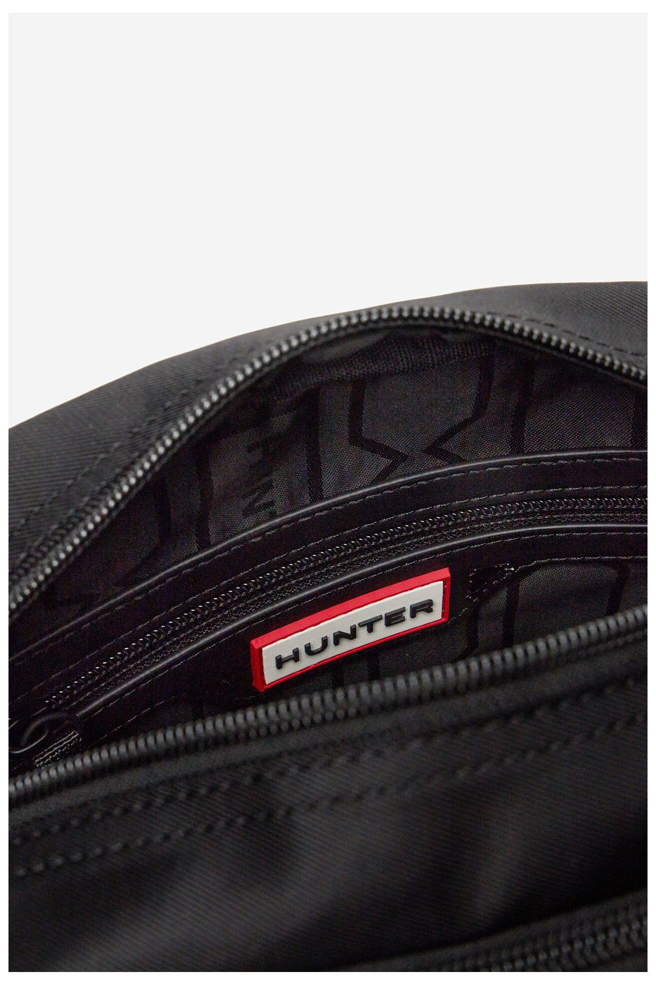Muška torba HUNTER HTR-B-003-07 CRNA