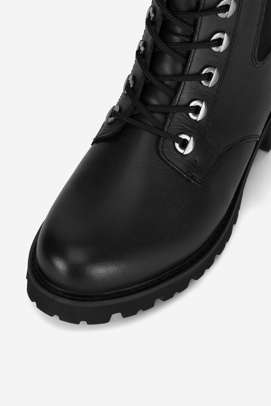 
                Csizma Remonte FEKETE - 2230068930904