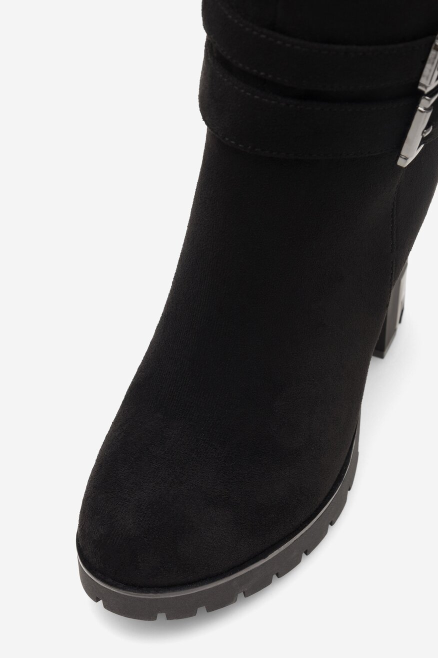 
                Čizme Clara Barson CRNA - 5905588154402