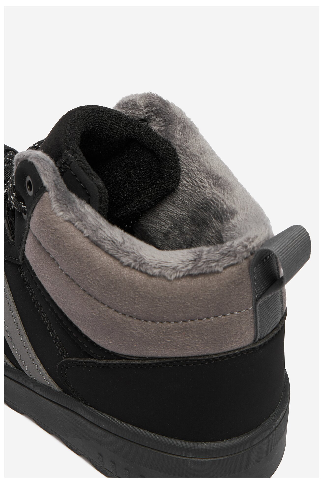 Спортни обувки adidas C-HOOPS 4.0 MID WINTERIZED JQ5361 ЧЕРЕН