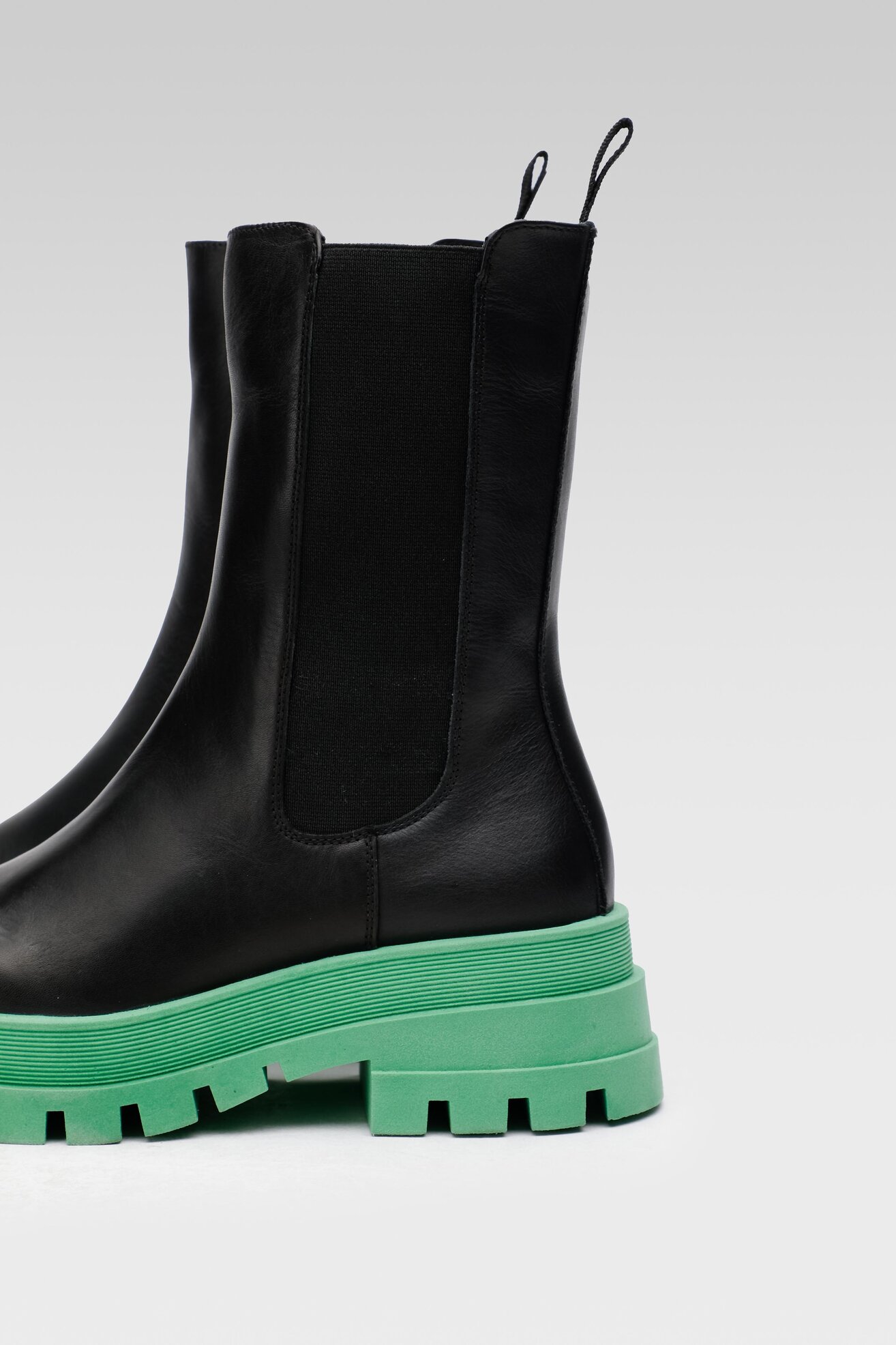 Ghete Badura INES-02-1 NEGRU