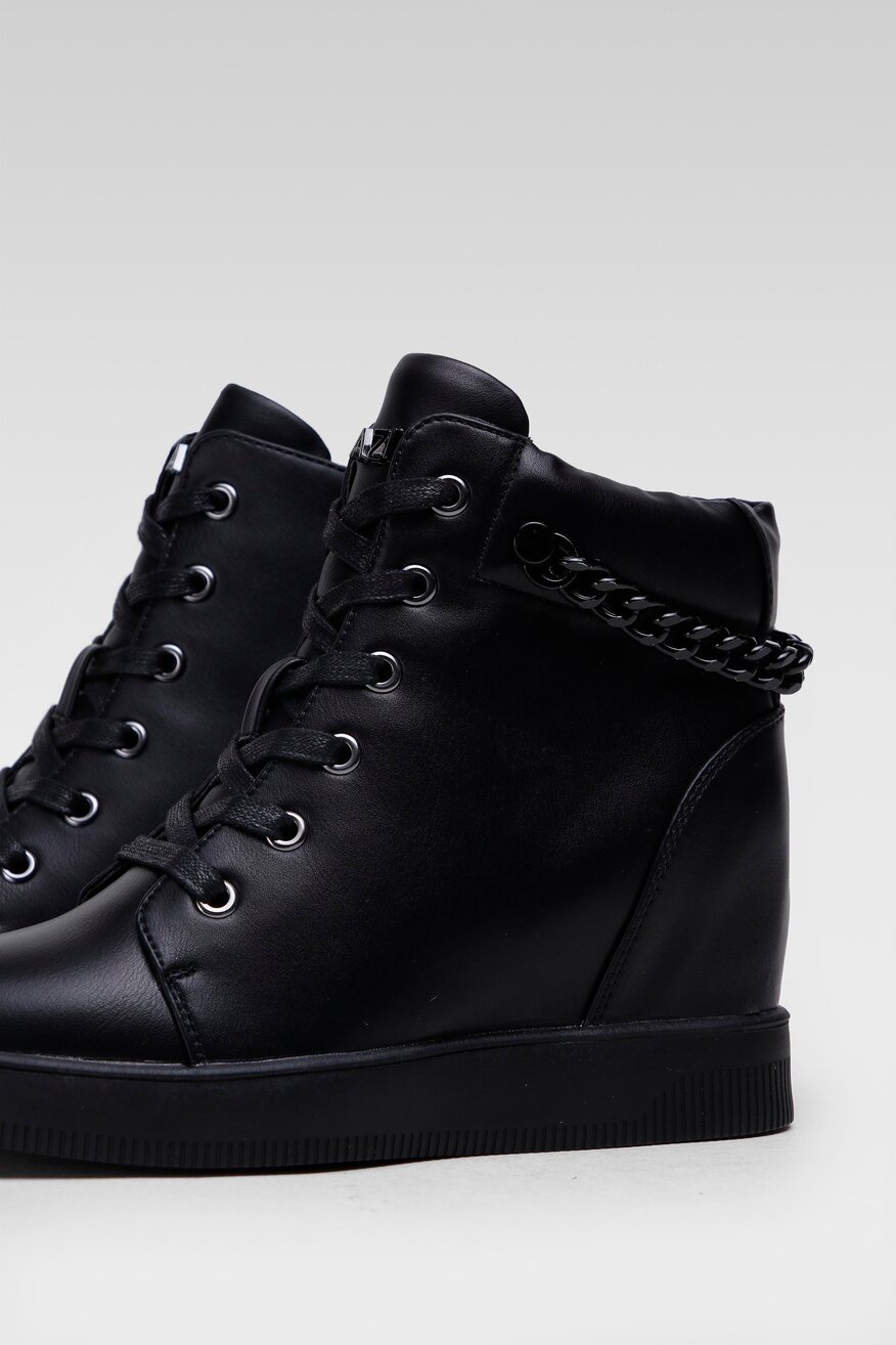 
                Bocanci Quazi NEGRU - 5904248133429