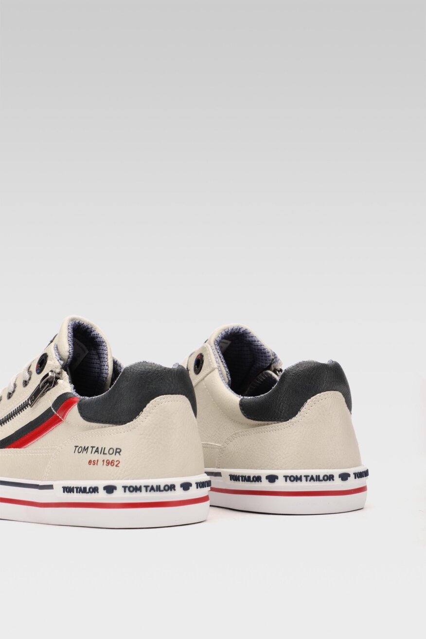 
                Tom Tailor - Półbuty białe sznurowane - 5903698426853