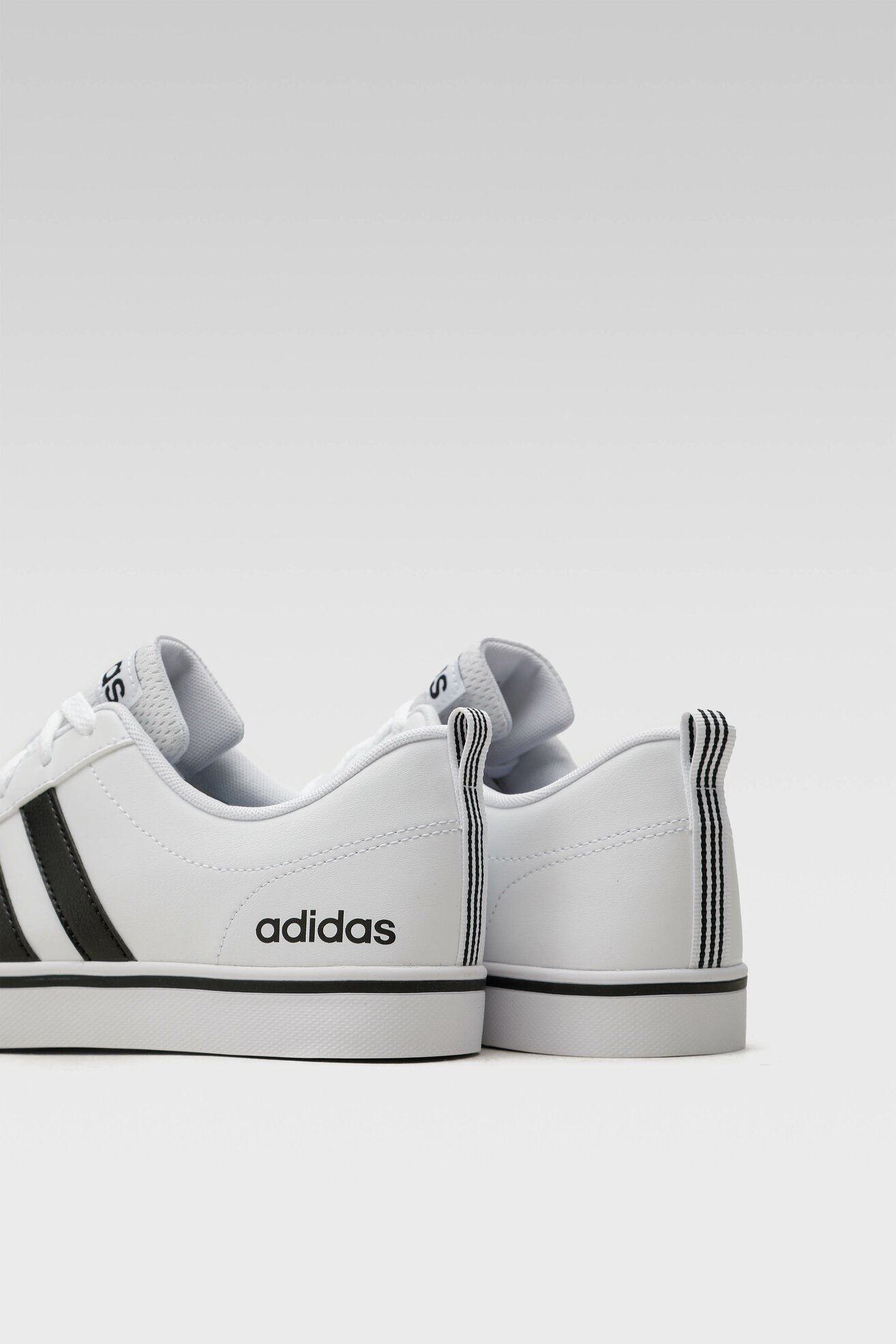 Sportska obuća adidas VS PACE FY8558 BELA