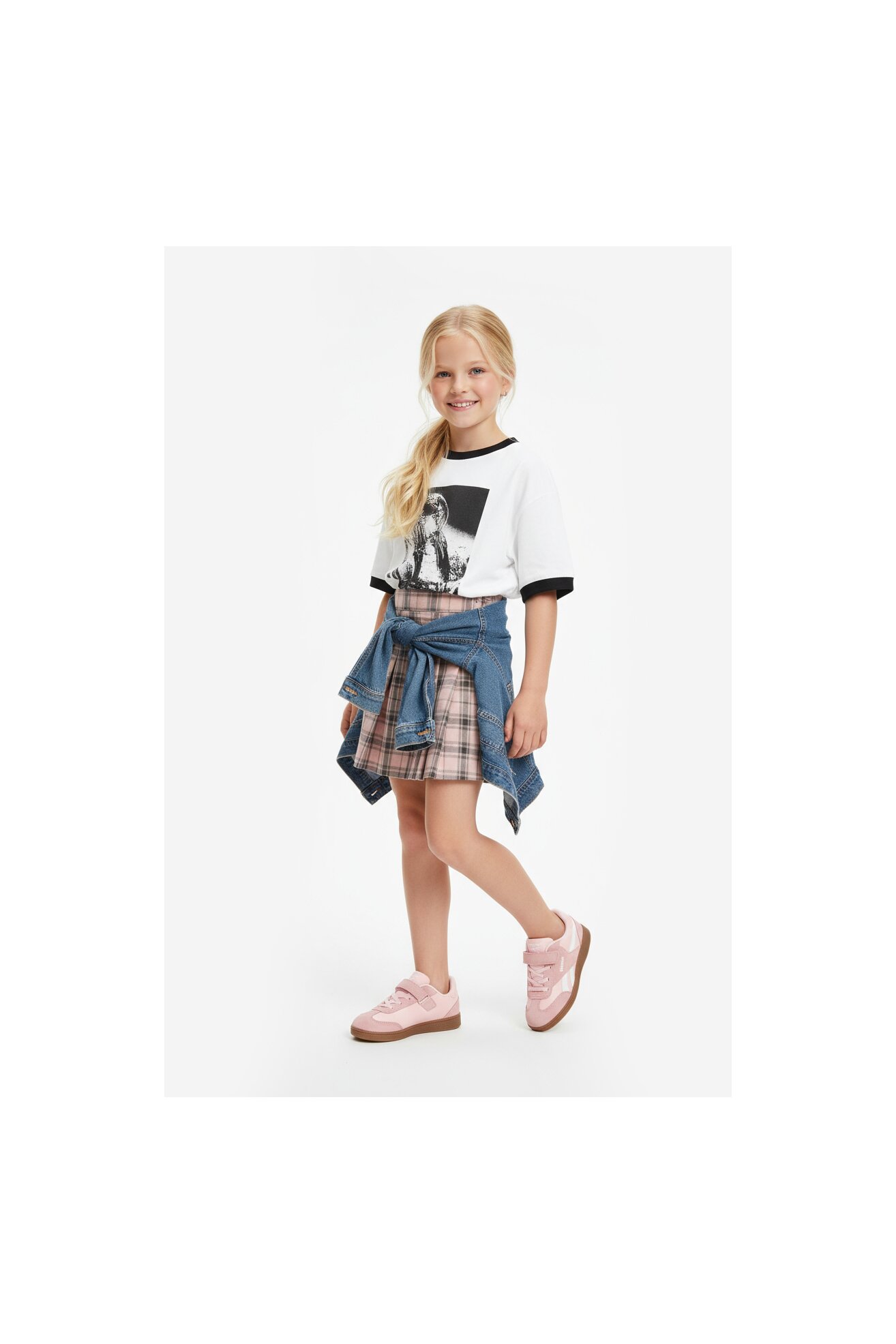 Кросівки спортивні Reebok CEO-LEA-D680(DZ) РОЖЕВИЙ