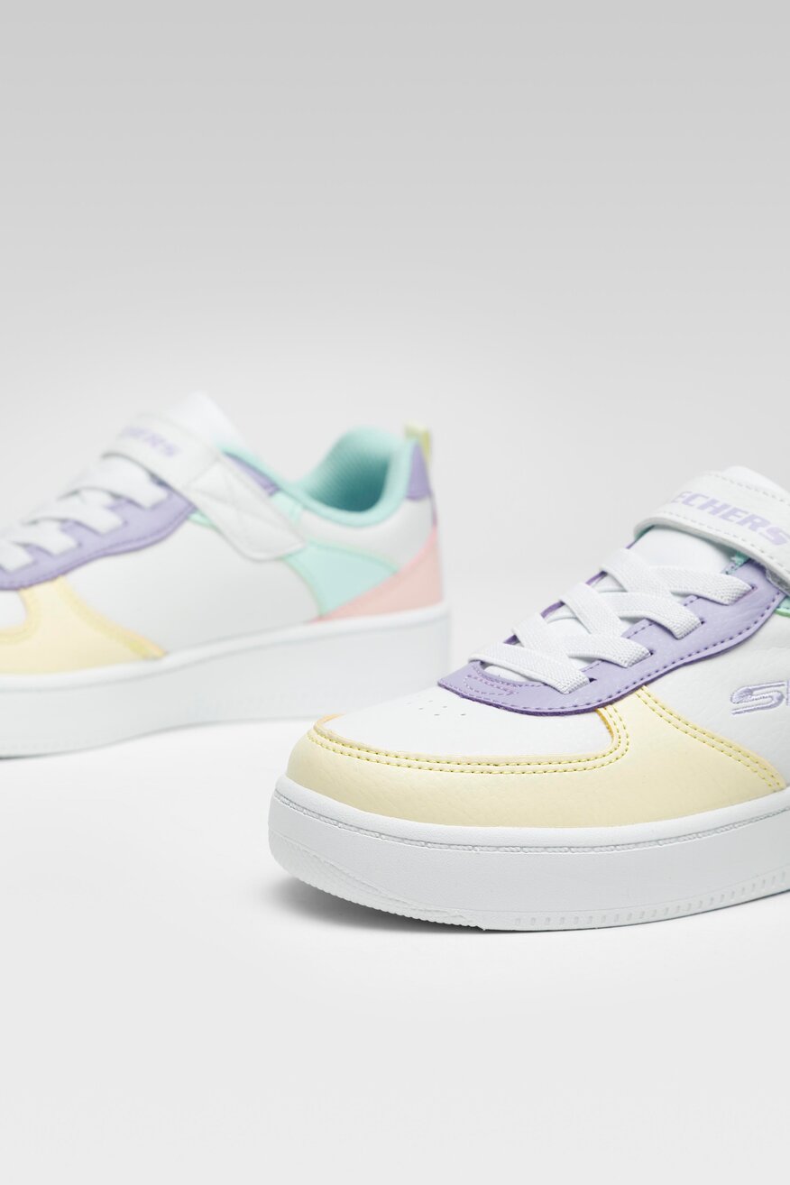 
                Skechers - Buty sportowe na rzepy - 5904248610364