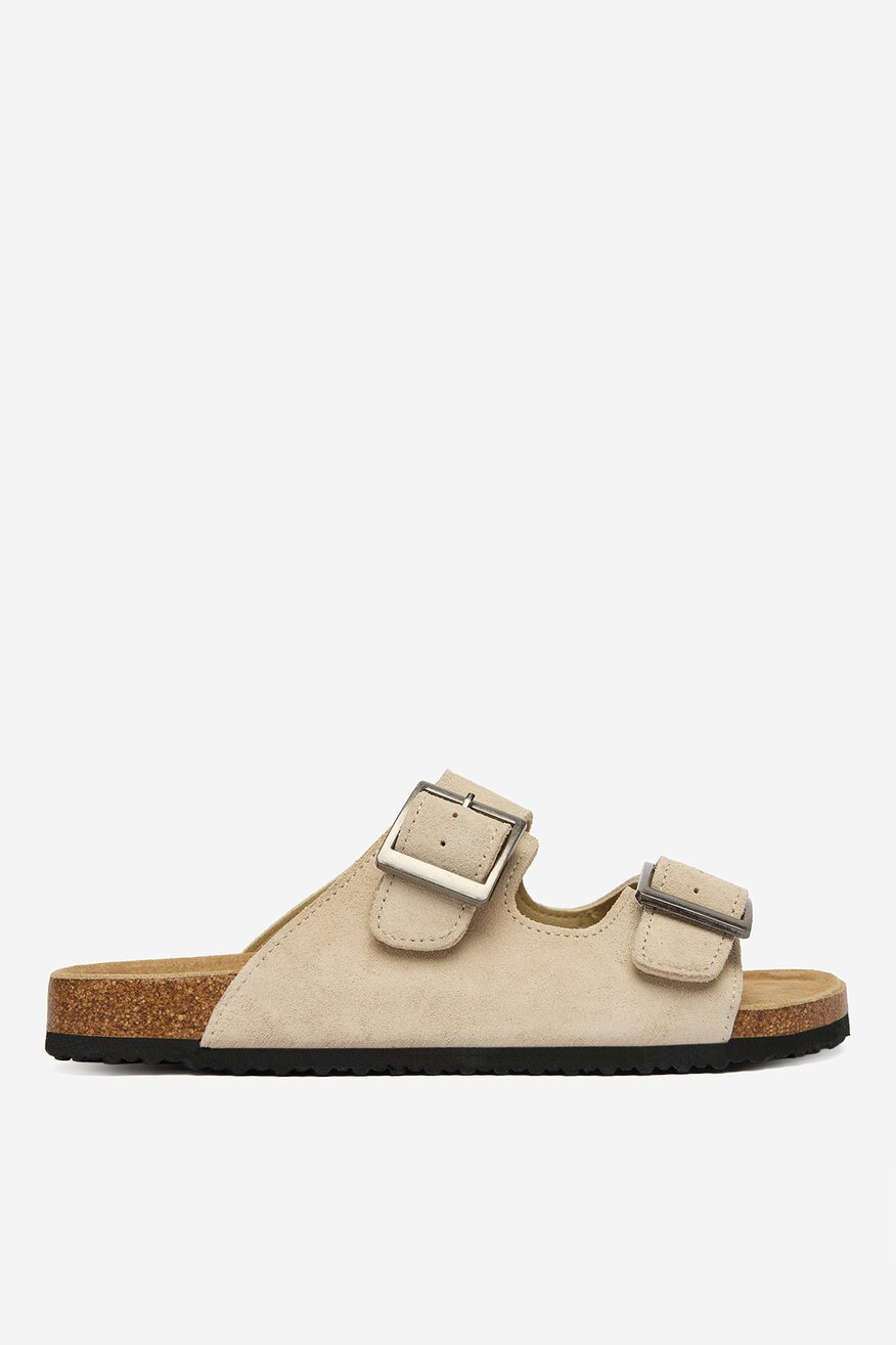 
                Go Soft - Klapki skórzane - 5907964095507