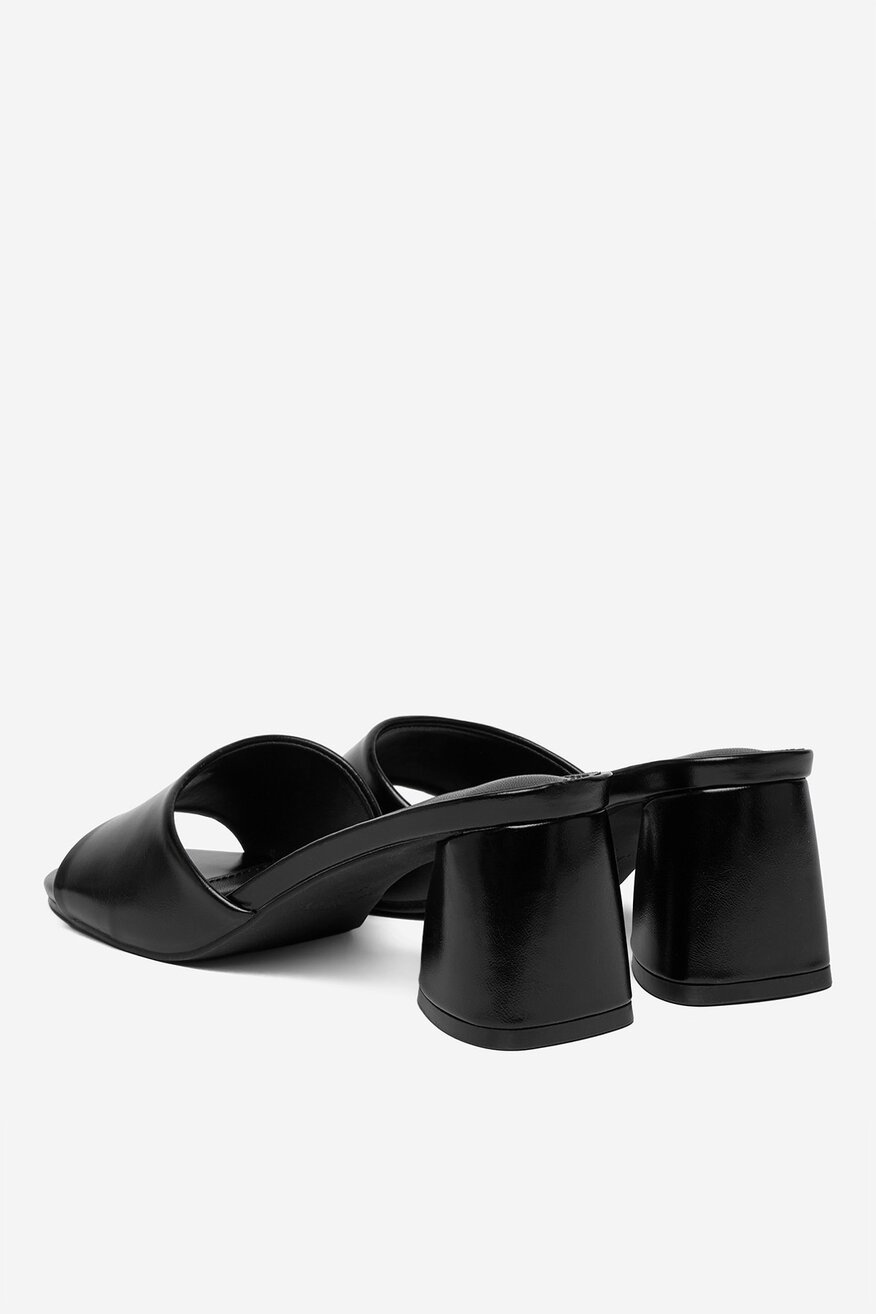 
                Jenny - Klapki - 5906751905463