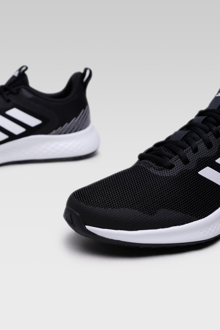 
                Sportcipő adidas FEKETE - 5904248218492
