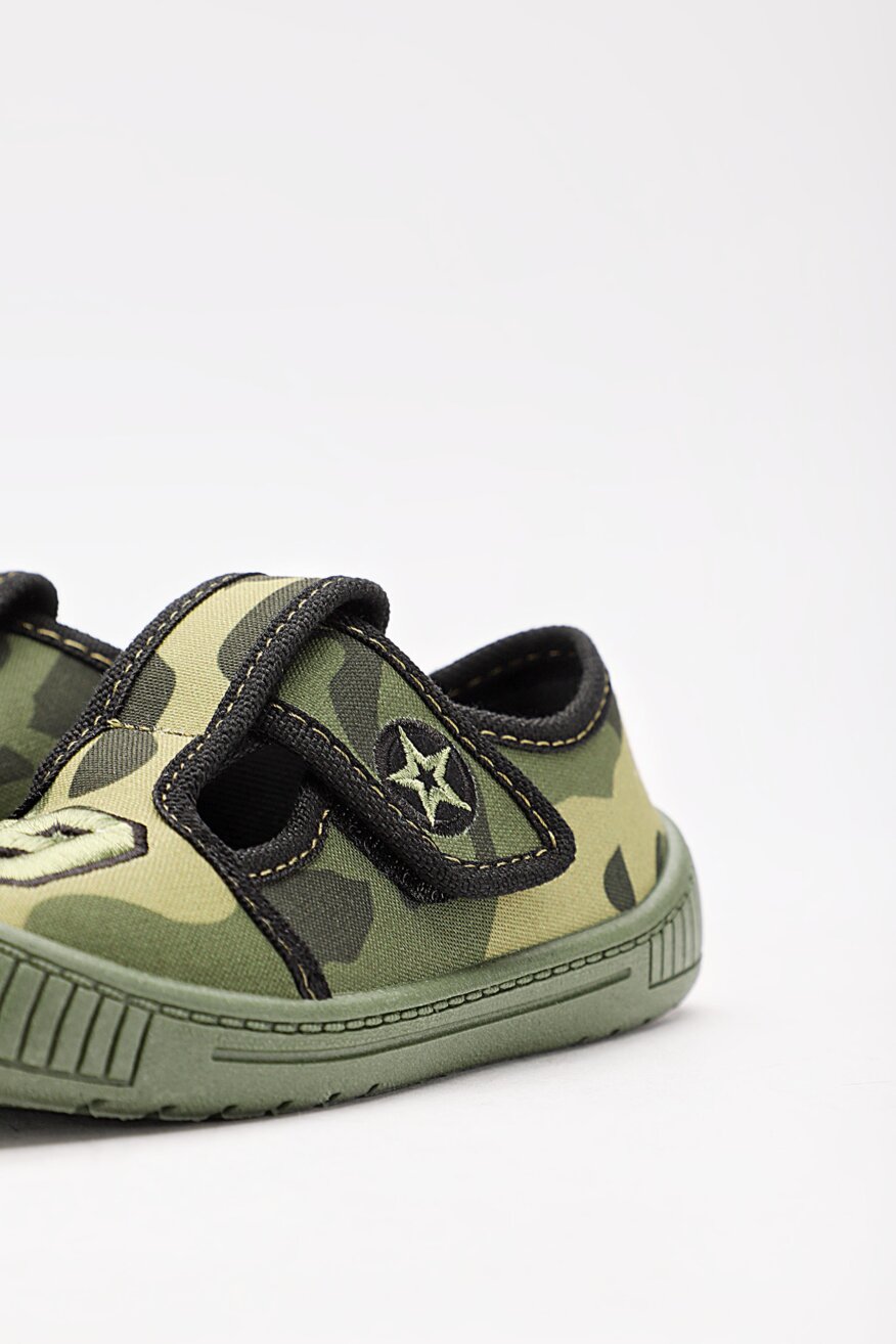 
                MB - Kapcie khaki na rzep - 5903419811531