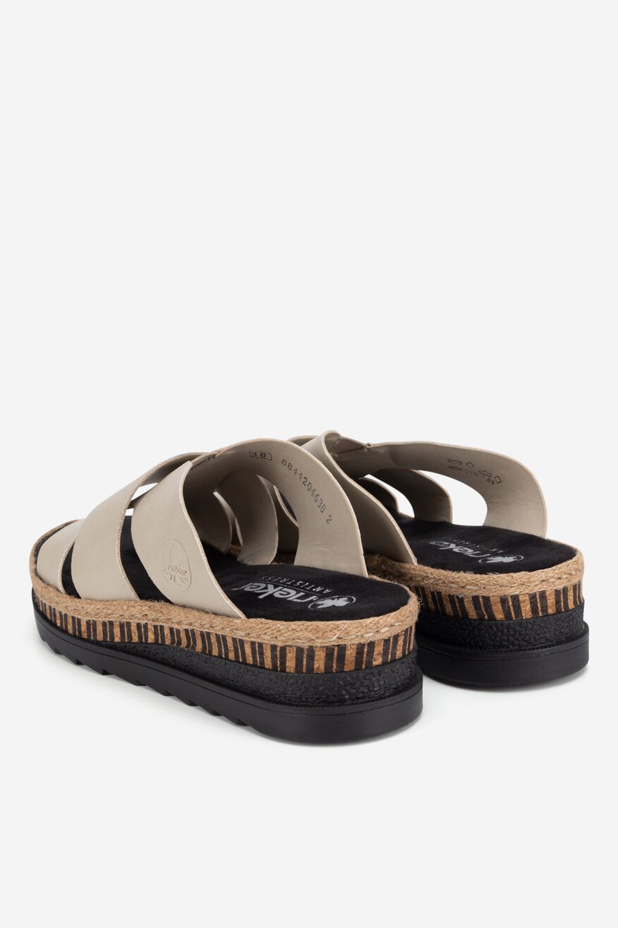 
                Rieker - Klapki na koturnie - 2230056230412