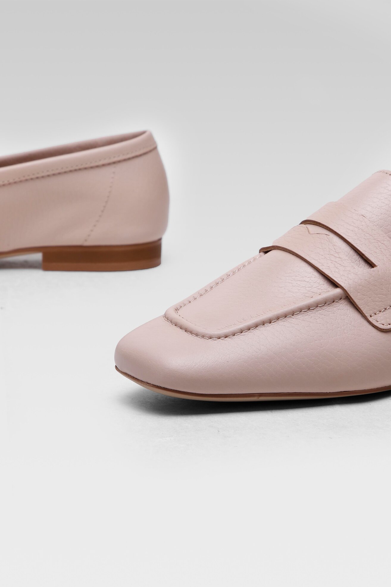 Мокасини Gino Rossi E22-28012LGS СВЕТЛОРОЗОВ