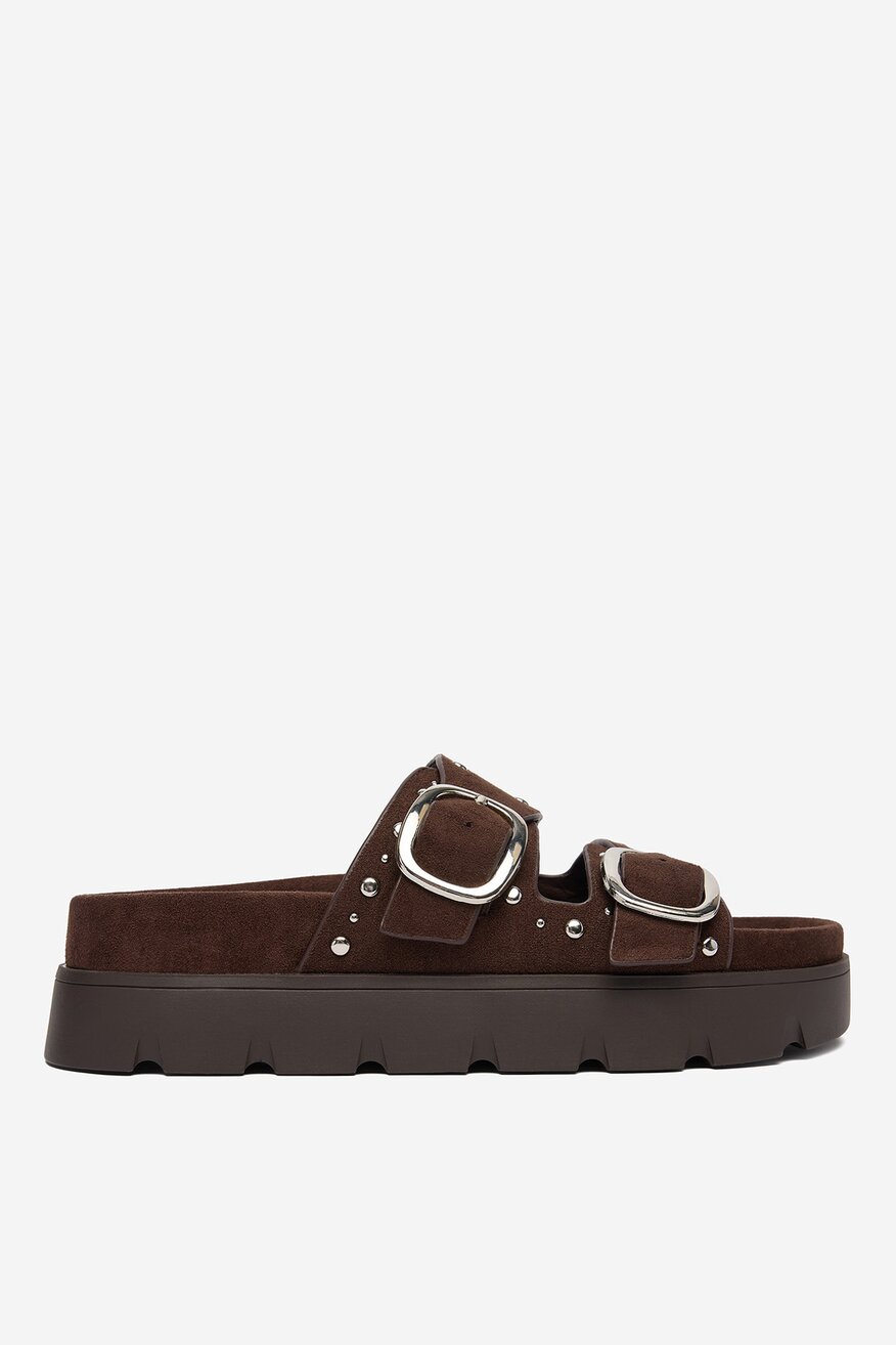 
                Шльопанець DeeZee КОРИЧНЕВИЙ - 5906751662205