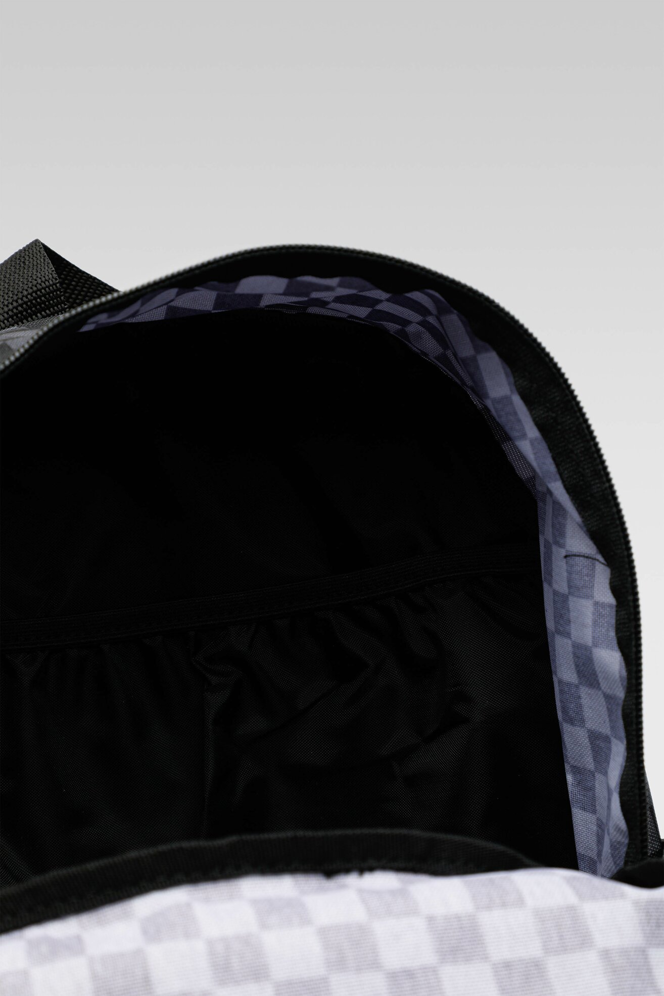 Plecak Vans ALUMNI BACKPACK VN0A7UEOJ0Z1 Czarny