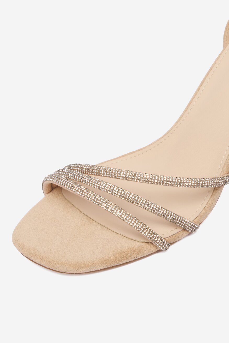 
                Сандали Jenny БЕЖОВ - 5906751845356