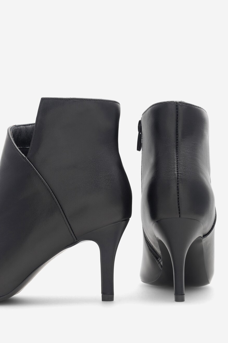 
                Bokacsizma Sergio Bardi FEKETE - 5905588087823