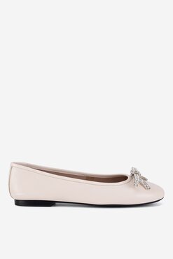 Балерина Badura CARNATION-8221-133 БЯЛ