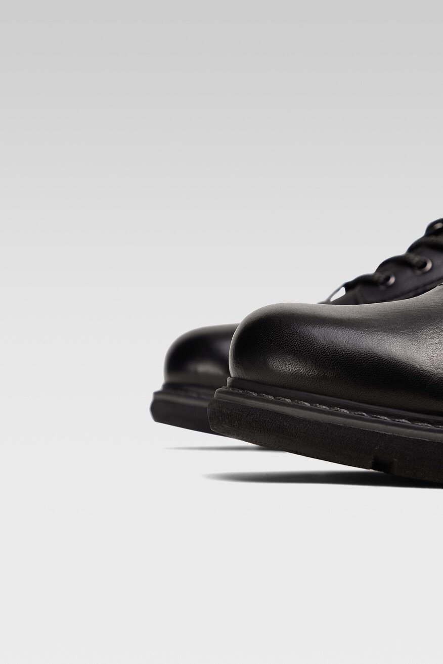 
                Bugatti - Skórzane trzewiki czarne - 5903698932187