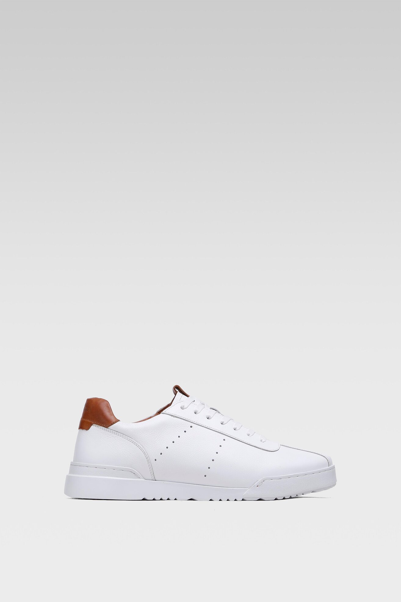 Półbuty Badura MI08-C851-847-08 Biały