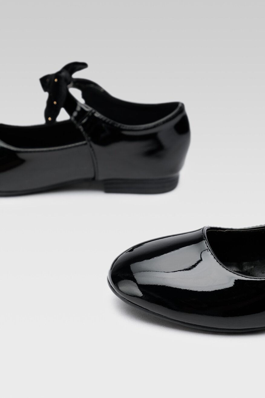 
                Nelli Blu - Baleriny lakierowane z kokardą - 5904248969820