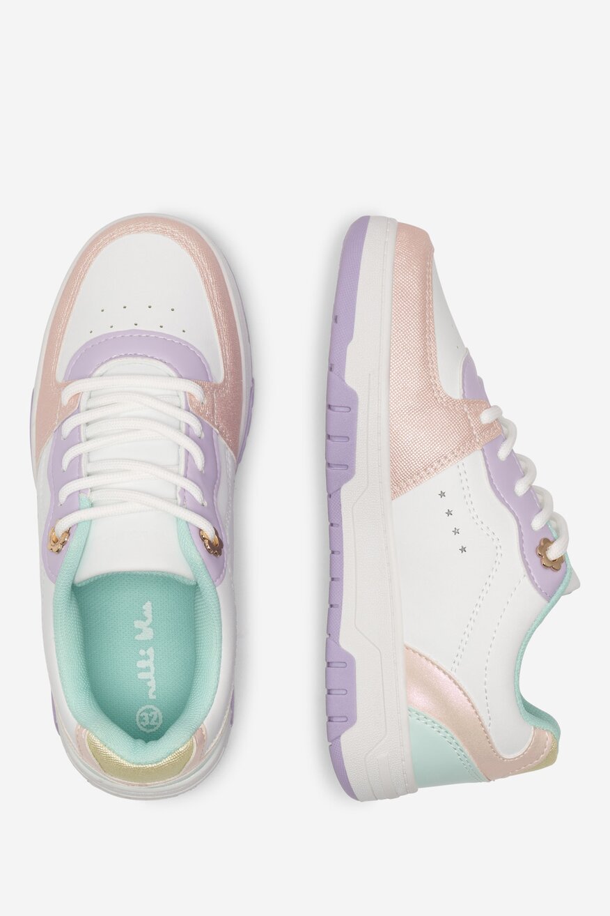 
                Сникърси Nelli Blu БЯЛ - 5905588385196