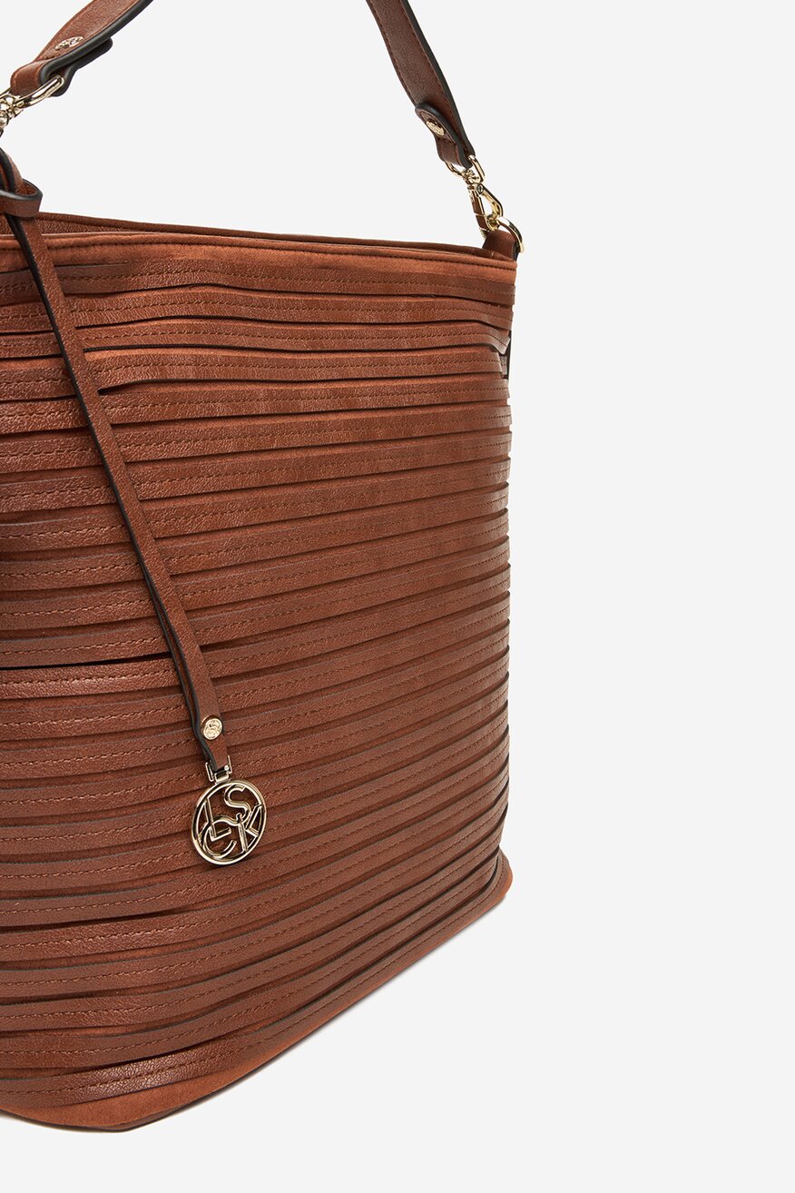 
                Kézitáska Lasocki CAMEL - 5906751522554