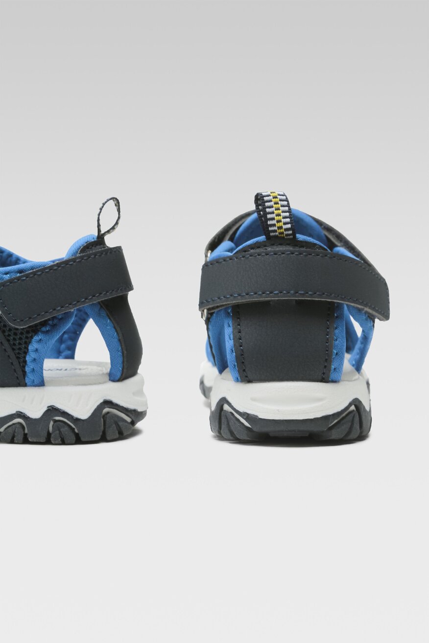 
                Action Boy - Sandały na rzepy - 5904862815909