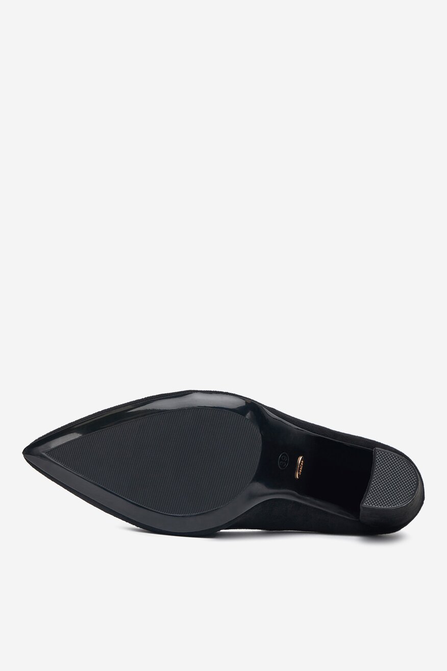 
                Körömcipő DeeZee FEKETE - 5904410702453