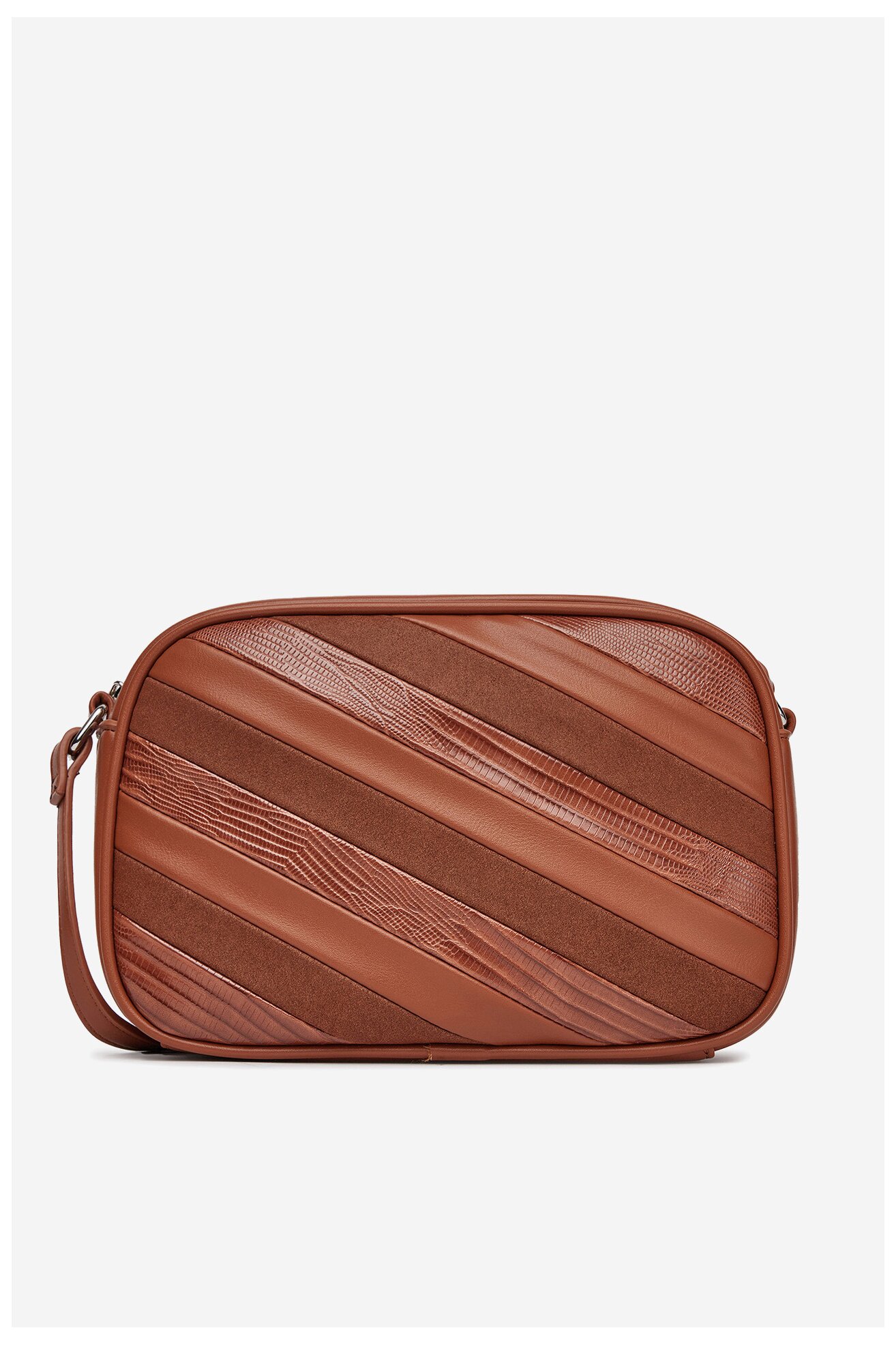 Дамска чанта Lasocki LSK-X-011-07 КАМЕЛ