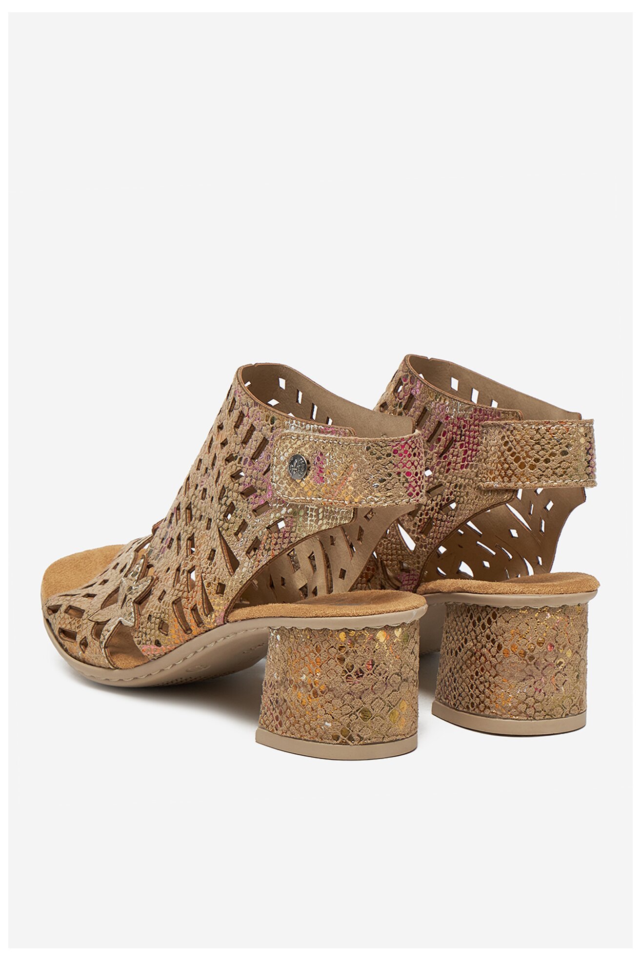 Sandały Rieker CEO-64780-90 Złoty