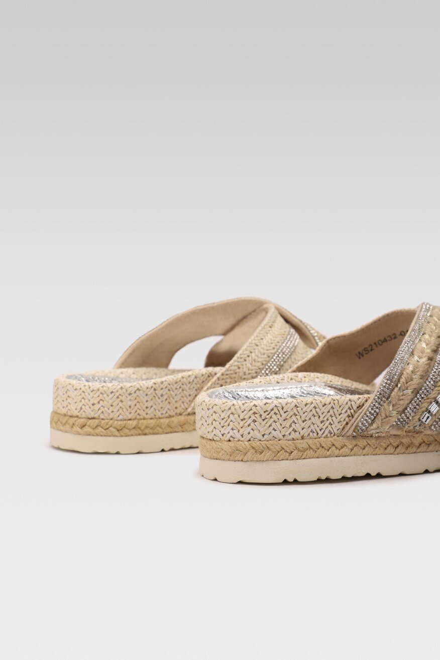 
                DeeZee - Klapki boho beżowe - 5903698675619