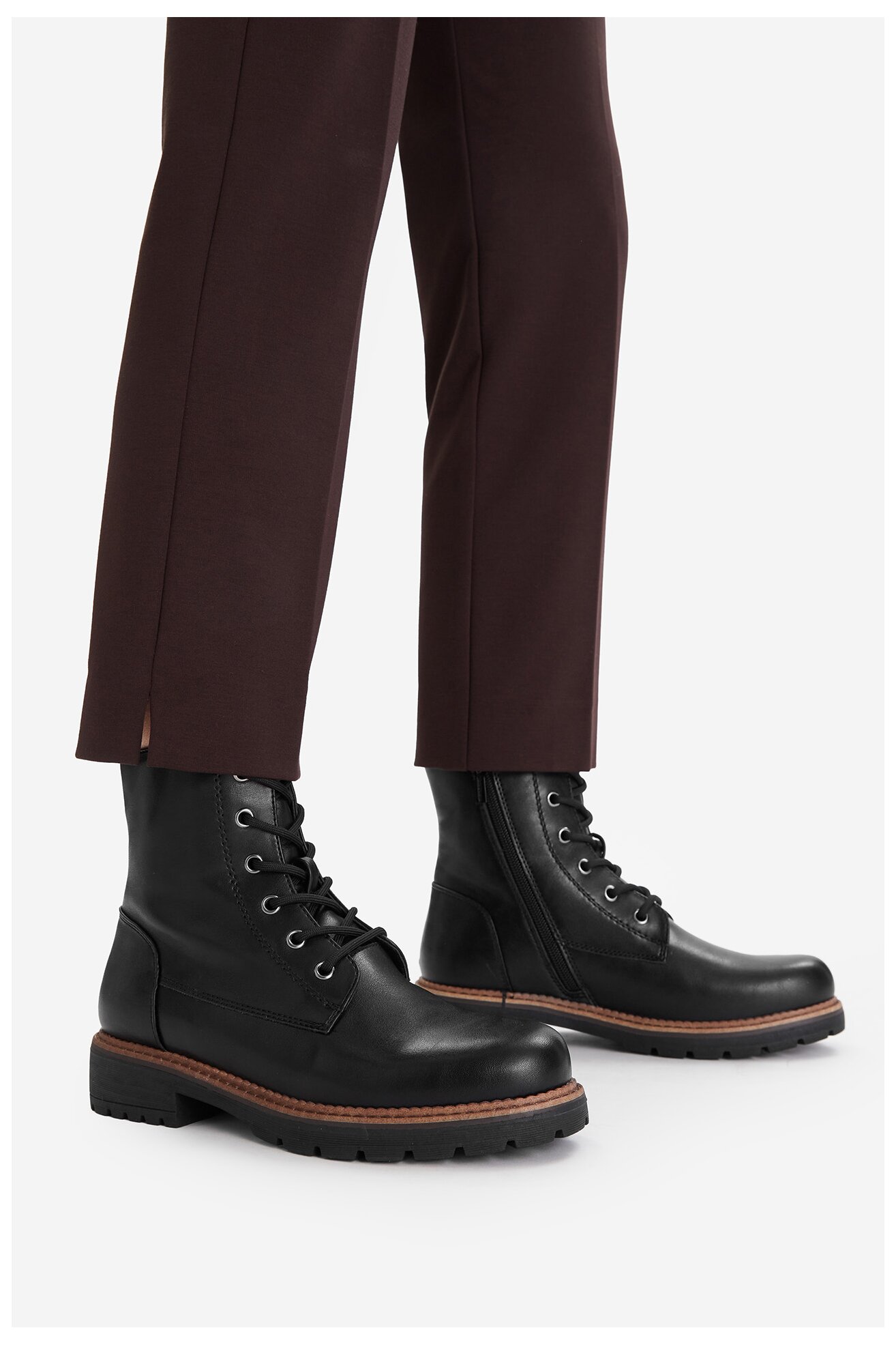 Trzewiki Clara Barson CEO-WS5866-26 Czarny