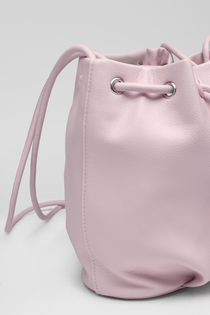 
                Дамска чанта DeeZee ВИОЛЕТОВ - 5903698325415