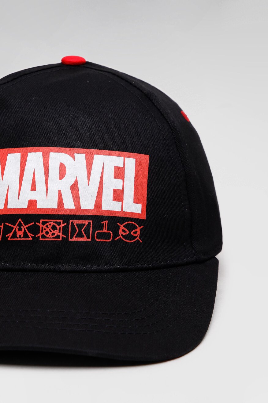 
                Dečija kapa Marvel Comics CRNA - 5903698710518