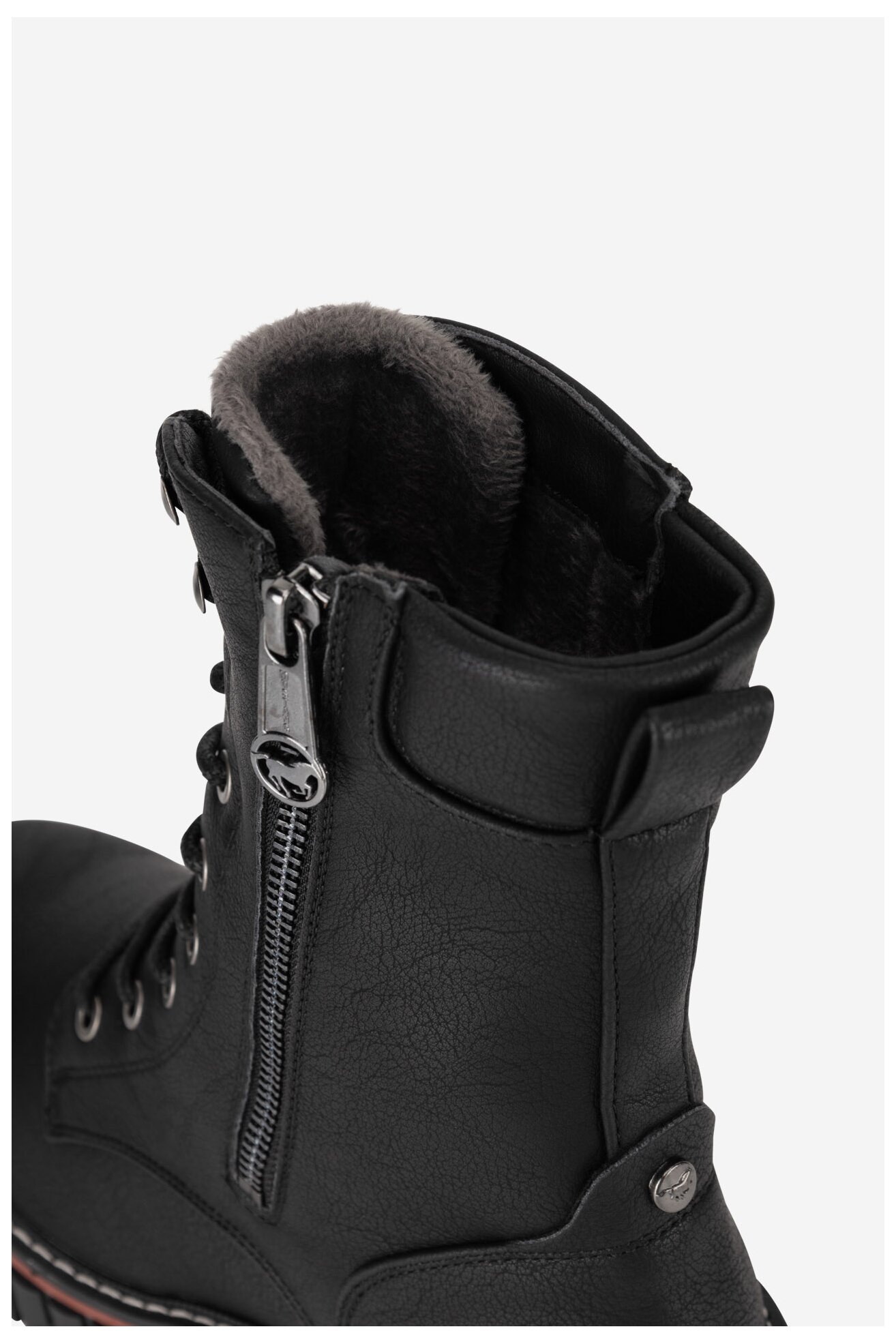 Csizma Mustang 1447-504 FEKETE